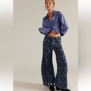 We The Free Eden jacquard high slouchy flare jeans 🩷